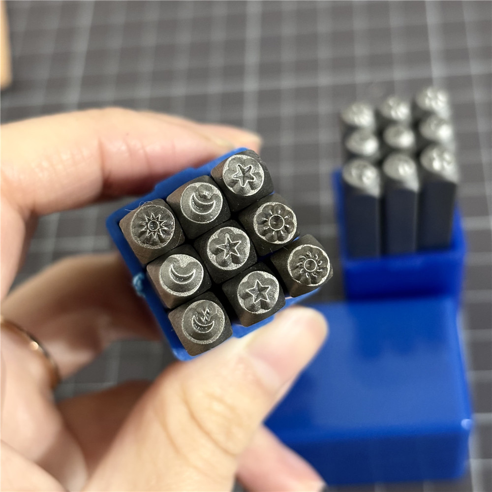 Metal Stamping Punch, Carving  - Resin Art Logo avaliação e preço